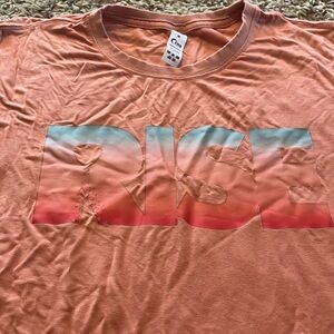 Zyia active womens shirt medium. Peach color